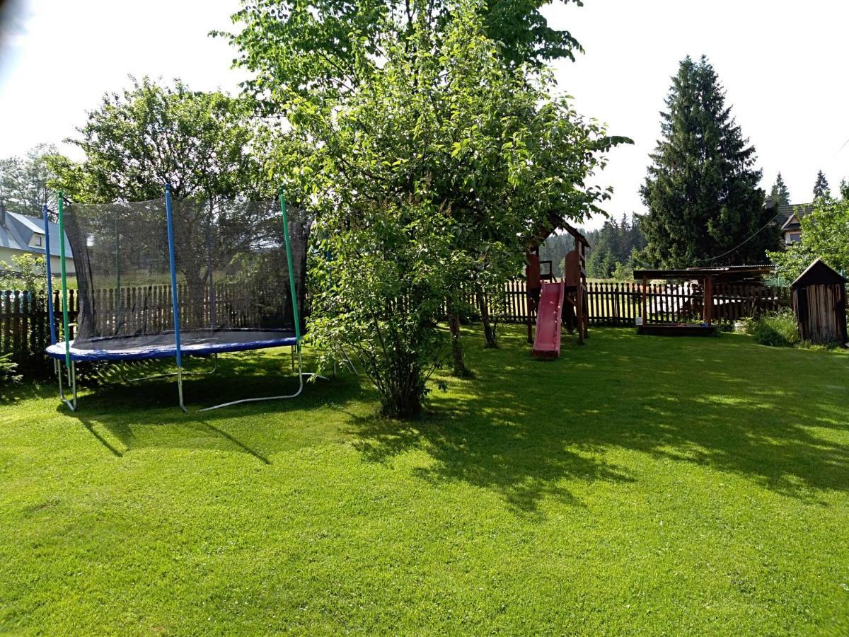 Gospodarstwo Agroturystyczne Michniak Dzianisz Exterior foto